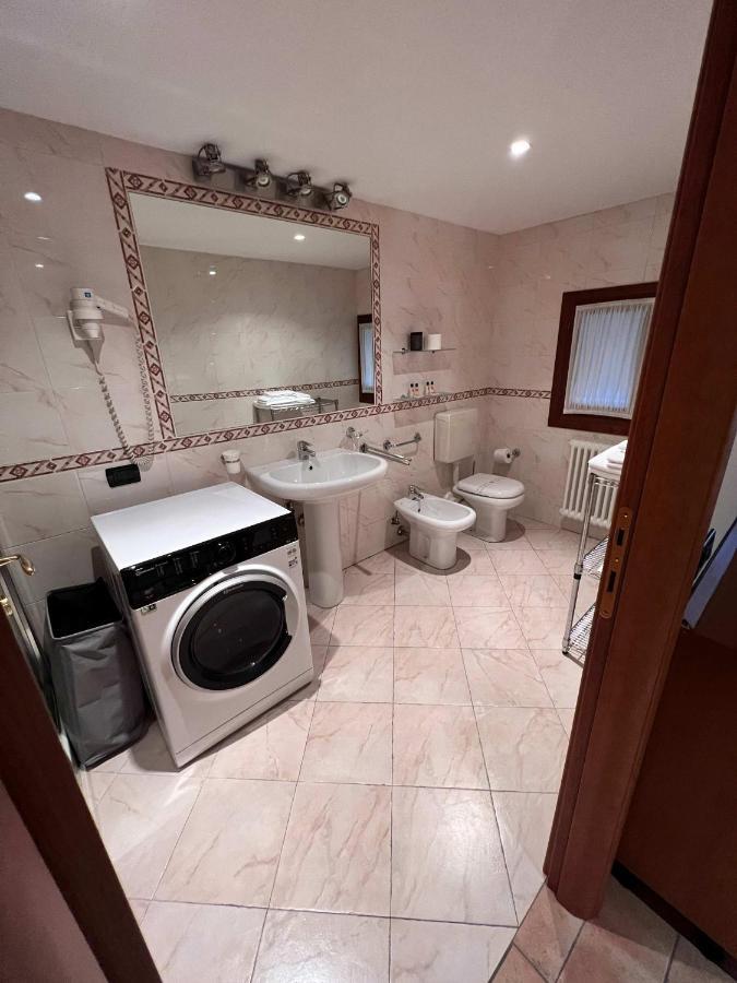 Palazzo Brando - Living Apartments Treviso Dış mekan fotoğraf